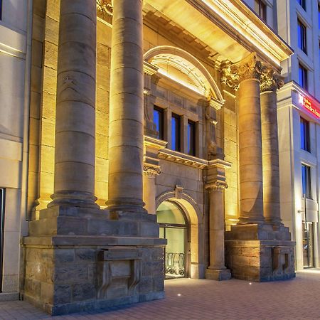 Hilton Garden Inn Mannheim Bagian luar foto